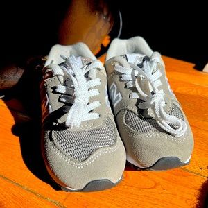 US Size 8 toddler New Balance Running shoe.